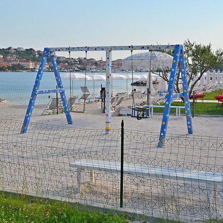 Apartments Branka Трогир Екстериор снимка